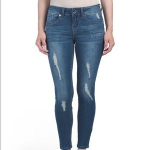 Booty Enhancing Legging Jeans (B-2)